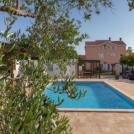 Bungalov Medanic - Private Pool Privlaka  Exteriör bild
